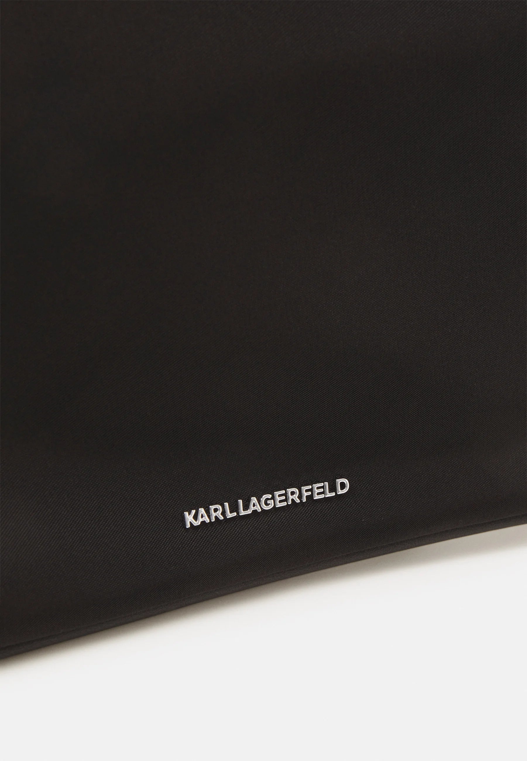 Дамска чанта IKON