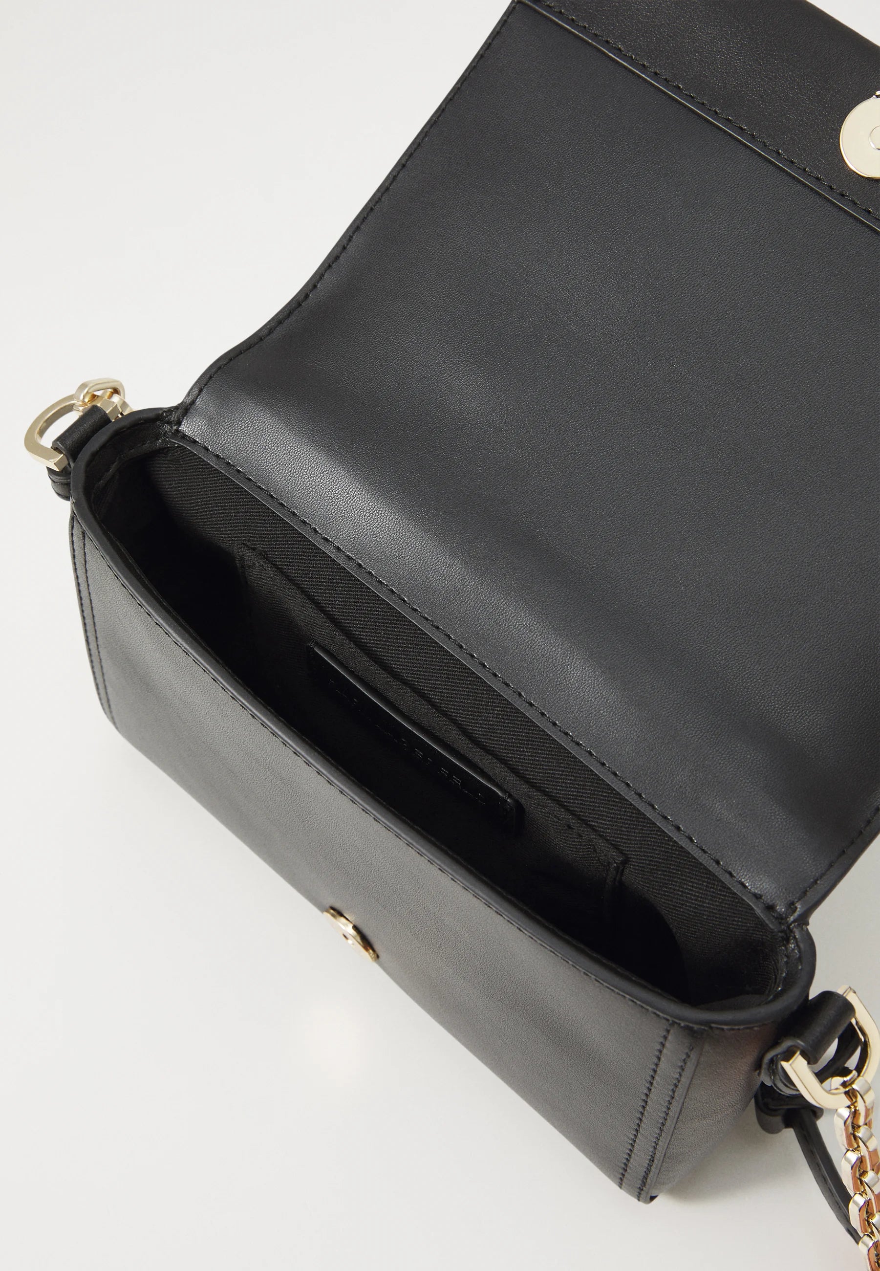 Дамска чанта K/Autograph